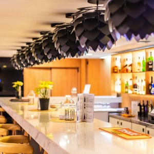 Lobby-Bar