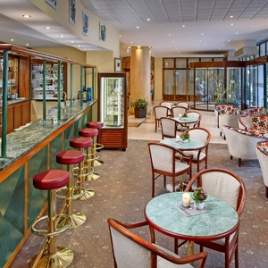 Lobby-Bar